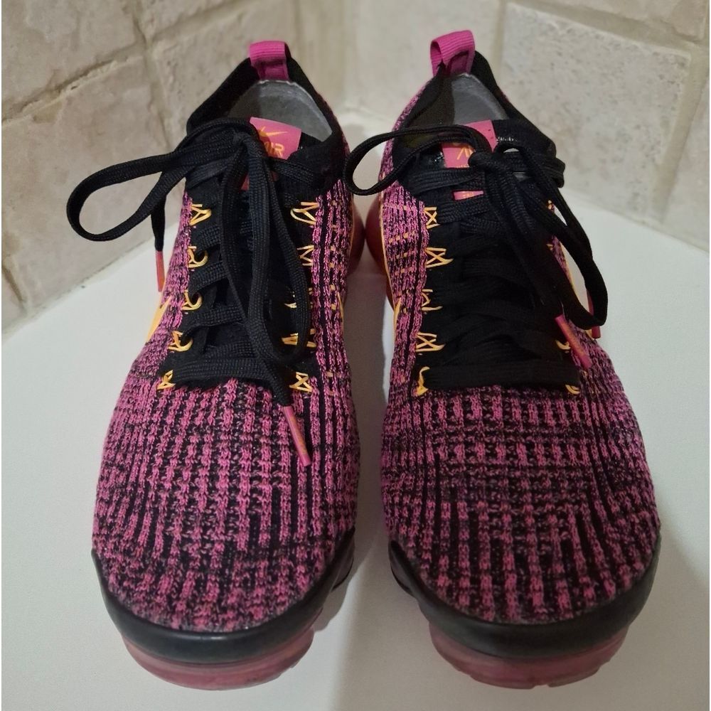 Nike Air VaporMax Flyknit 3 Sneakers Shoes Size 8.5